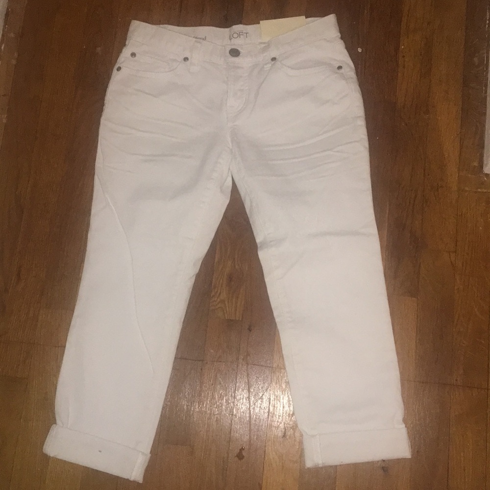 White crop boyfriend jeans